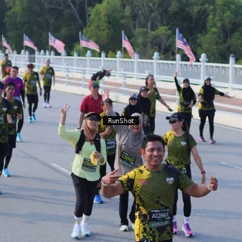 Runner Photo 7131978