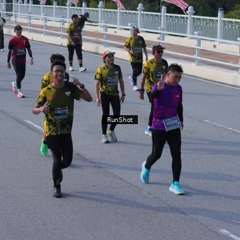 Runner Photo 7132030