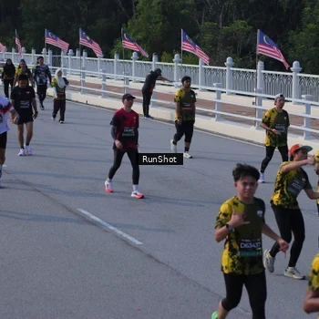 Runner Photo 7132045