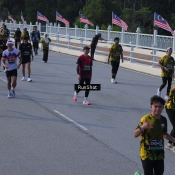Runner Photo 7132048
