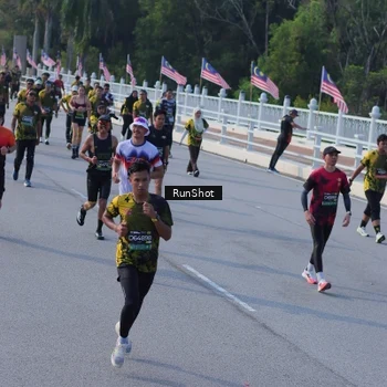Runner Photo 7132065