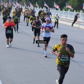 Runner Photo 7132066