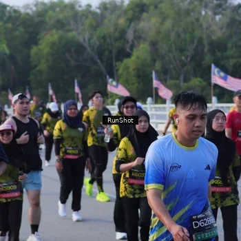 Runner Photo 7132071