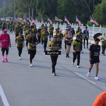 Runner Photo 7132084