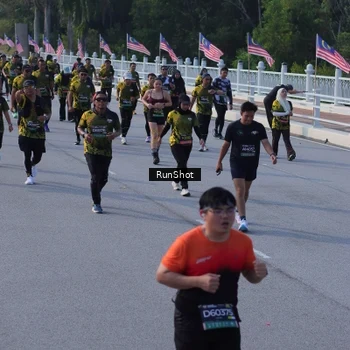 Runner Photo 7132086