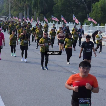 Runner Photo 7132087