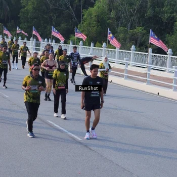 Runner Photo 7132096