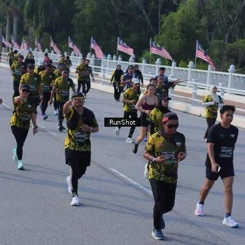 Runner Photo 7132121