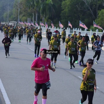 Runner Photo 7132129