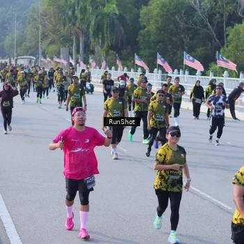Runner Photo 7132131