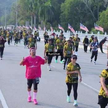 Runner Photo 7132132