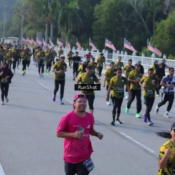 Runner Photo 7132134