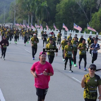 Runner Photo 7132135