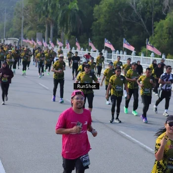 Runner Photo 7132136