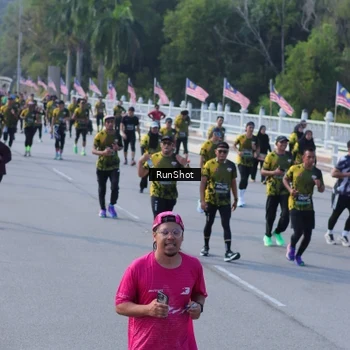 Runner Photo 7132138