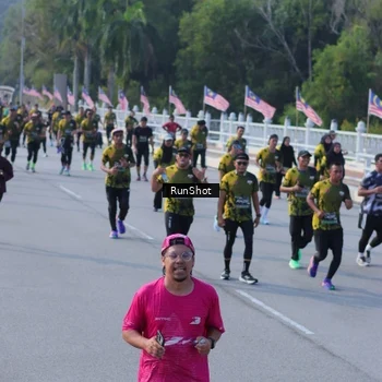 Runner Photo 7132139