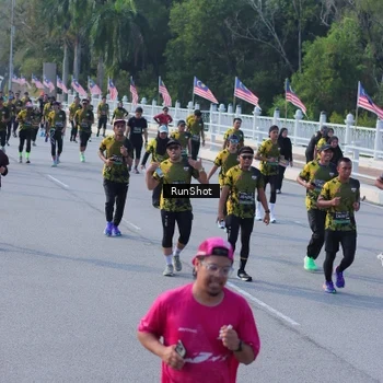 Runner Photo 7132148