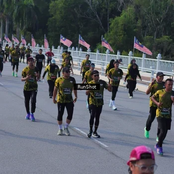 Runner Photo 7132156