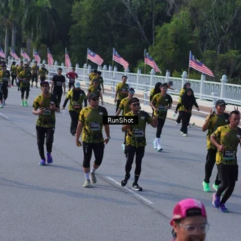 Runner Photo 7132160