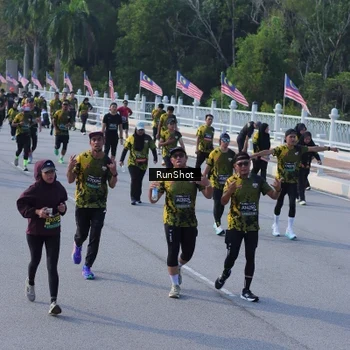 Runner Photo 7132163