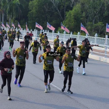 Runner Photo 7132164