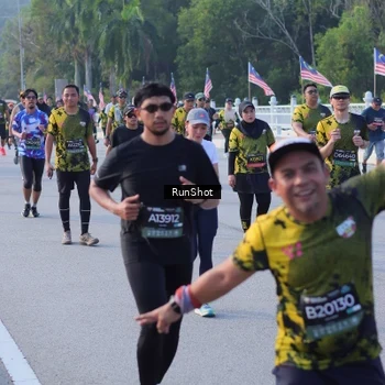 Runner Photo 7132165