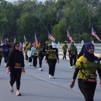 Runner Photo 7132176