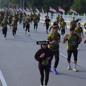 Runner Photo 7132177