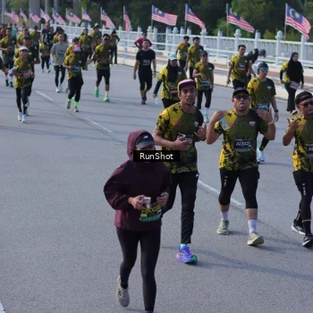 Runner Photo 7132183