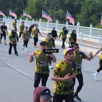 Runner Photo 7132185