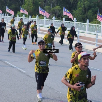 Runner Photo 7132186