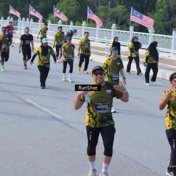 Runner Photo 7132195