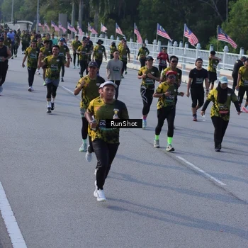 Runner Photo 7132199