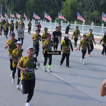 Runner Photo 7132212