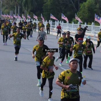 Runner Photo 7132216