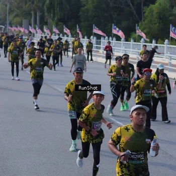 Runner Photo 7132219