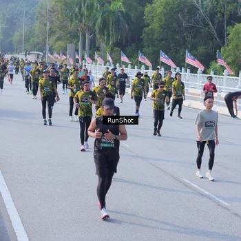 Runner Photo 7132252