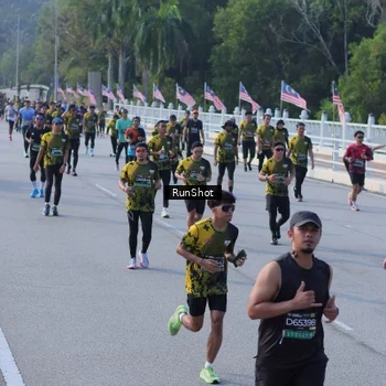 Runner Photo 7132262
