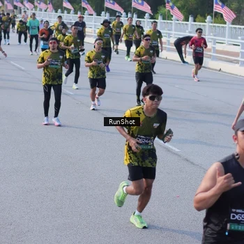 Runner Photo 7132270