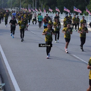 Runner Photo 7132273