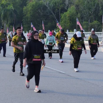 Runner Photo 7132275