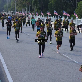 Runner Photo 7132276