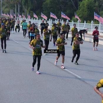 Runner Photo 7132277