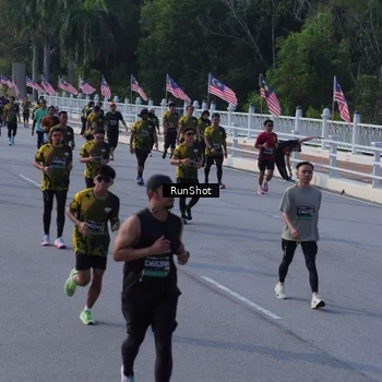 Runner Photo 7132280