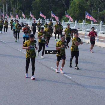 Runner Photo 7132284