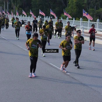 Runner Photo 7132287