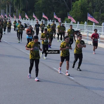 Runner Photo 7132291
