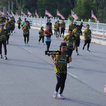 Runner Photo 7132296