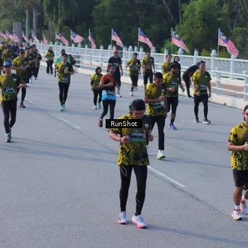 Runner Photo 7132297