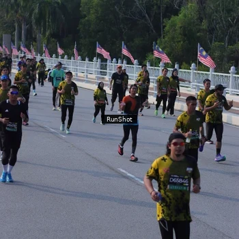 Runner Photo 7132305